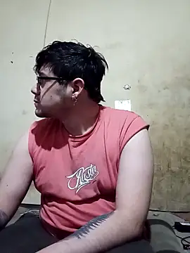 thecatblack1998 online show from April 29, 3:10 am