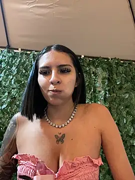 Hilary pinkk online show from January 13, 11:32 pm