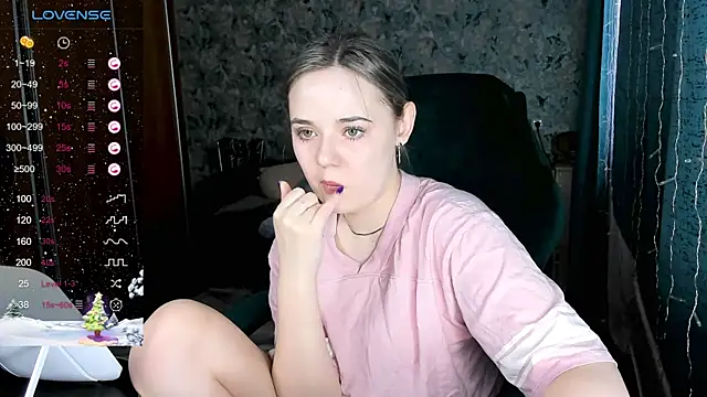 Your small bunny online show from January 21, 4:10 am