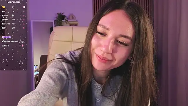 Snapshot of margeriTirell chatting on December 4, 2:54 am margeriTirell online show from December 4, 2:54 am