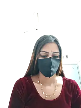 Snapshot of Tisha-01 chatting on November 19, 12:43 am Tisha-01 online show from November 19, 12:43 am