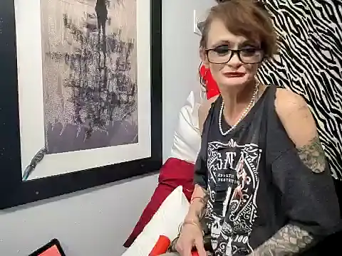 ivylee31 online show from January 6, 12:16 am