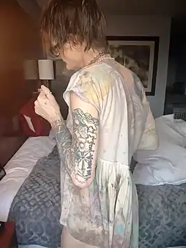 ivylee31 online show from January 8, 9:01 pm