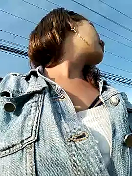 Alysson-- online show from January 21, 12:18 pm