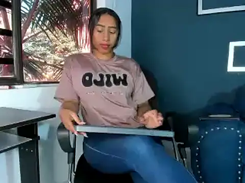 Brunettesexy0 online show from January 23, 6:45 pm