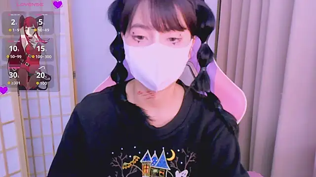 Snapshot of desiregirl69 chatting on October 30, 3:13 pm desiregirl69 online show from October 30, 3:13 pm