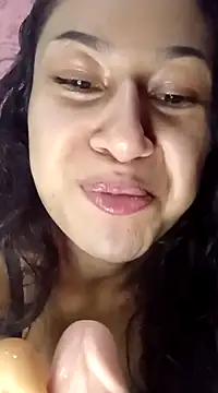 yummi  priv online show from March 8, 5:38 am