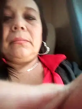 Snapshot of sara_pineros chatting on September 17, 9:05 pm sara pineros online show from September 17, 9:05 pm