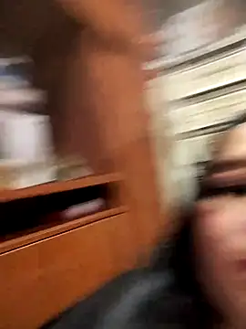 Snapshot of sara_pineros chatting on October 27, 11:09 pm sara pineros online show from October 27, 11:09 pm