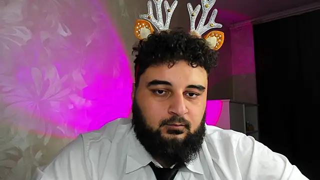 Snapshot of teddy_alan chatting on January 3, 8:11 pm teddy alan online show from January 3, 8:11 pm