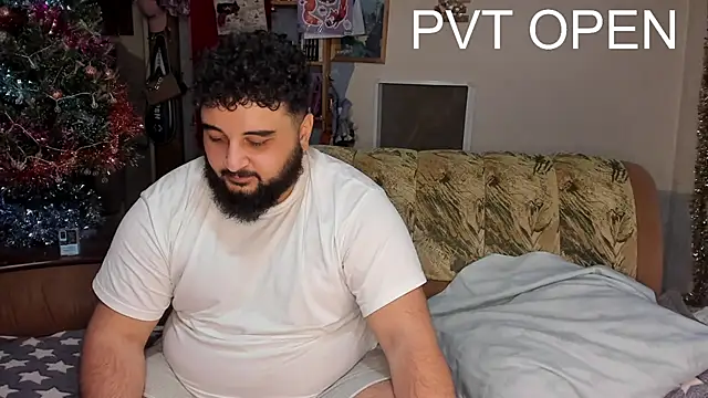 Snapshot of teddy_alan chatting on February 21, 2:48 pm teddy alan online show from February 21, 2:48 pm