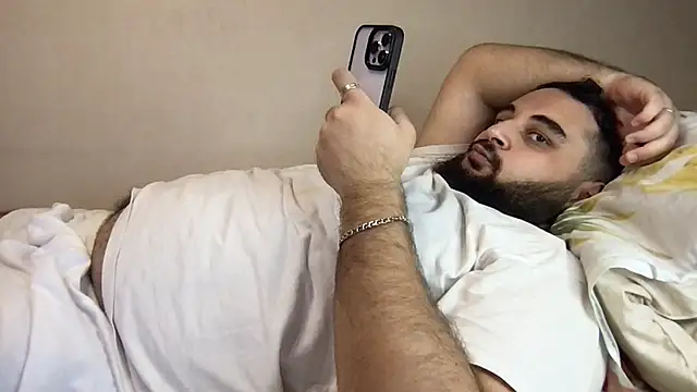 Snapshot of teddy_alan chatting on September 14, 4:39 pm teddy alan online show from September 14, 4:39 pm