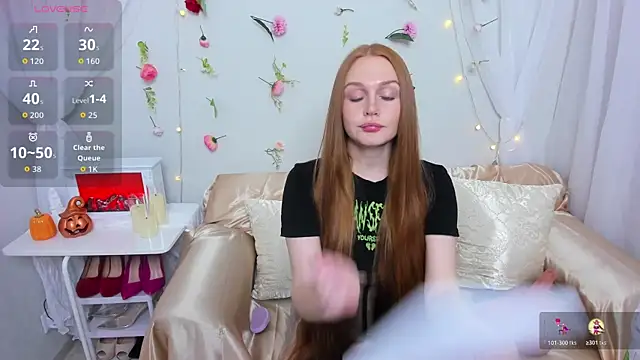 Snapshot of Merida_red_ chatting on October 27, 1:20 am Merida red online show from October 27, 1:20 am