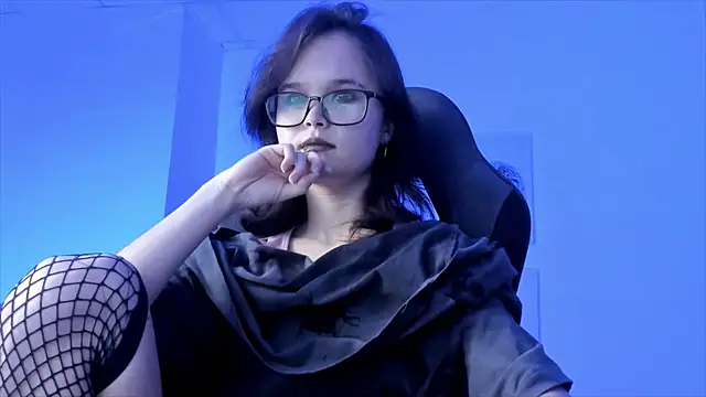 Snapshot of Elainebeness chatting on December 24, 10:49 pm Elainebeness online show from December 24, 10:49 pm