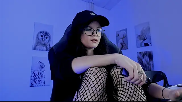 Snapshot of Elainebeness chatting on January 11, 4:25 pm Elainebeness online show from January 11, 4:25 pm