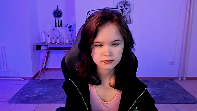 Snapshot of Elainebeness chatting on February 1, 10:13 pm Elainebeness online show from February 1, 10:13 pm