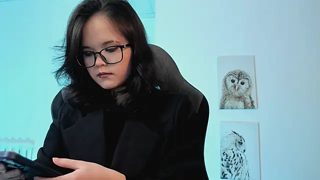 Snapshot of Elainebeness chatting on March 13, 10:54 pm Elainebeness online show from March 13, 10:54 pm