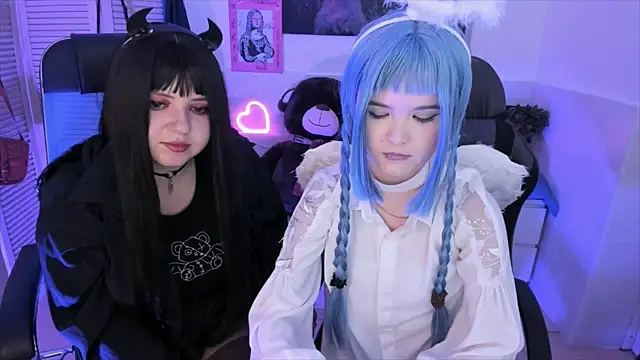 Snapshot of Elainebeness chatting on September 27, 11:10 pm Elainebeness online show from September 27, 11:10 pm