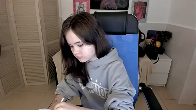 Snapshot of Elainebeness chatting on September 30, 8:14 pm Elainebeness online show from September 30, 8:14 pm