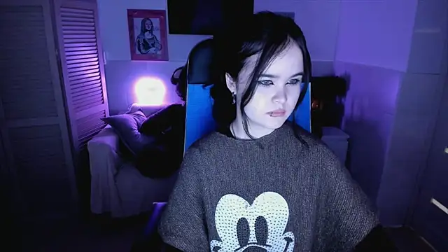 Snapshot of Elainebeness chatting on October 14, 7:25 pm Elainebeness online show from October 14, 7:25 pm