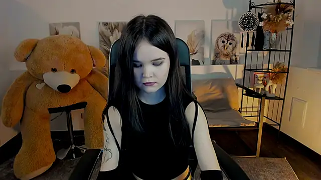 Snapshot of Elainebeness chatting on November 26, 5:36 pm Elainebeness online show from November 26, 5:36 pm