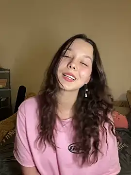 Snapshot of PoppyRobinson chatting on January 11, 6:12 pm PoppyRobinson online show from January 11, 6:12 pm