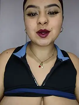 Snapshot of Princess_Lau chatting on June 13, 4:43 am Princess Lau online show from June 13, 4:43 am