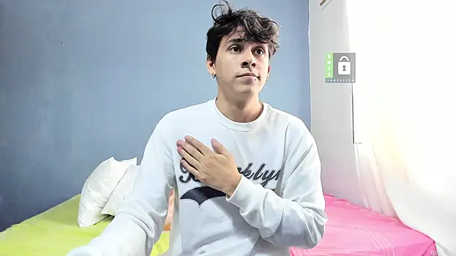 Snapshot of Kanterfun chatting on March 4, 6:50 pm Kanterfun online show from March 4, 6:50 pm