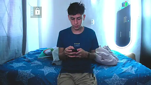 Snapshot of Kanterfun chatting on February 25, 1:54 pm Kanterfun online show from February 25, 1:54 pm