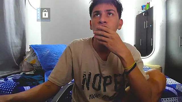 Snapshot of Kanterfun chatting on March 3, 12:22 pm Kanterfun online show from March 3, 12:22 pm