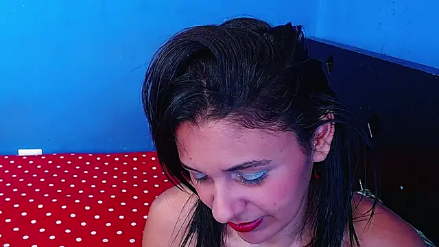 Snapshot of Juicy_pamela5 chatting on December 2, 2:52 pm Juicy pamela5 online show from December 2, 2:52 pm