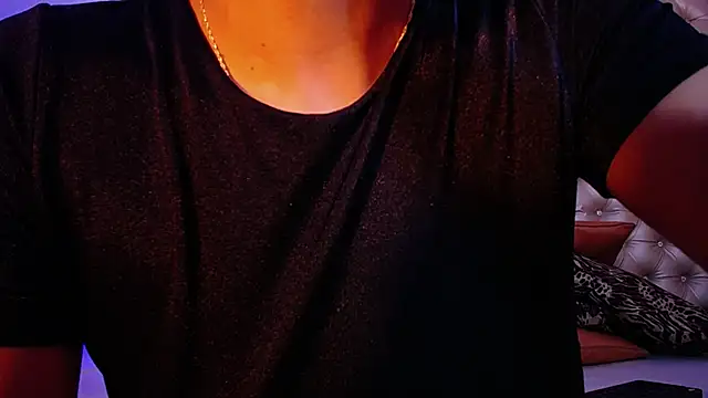 Snapshot of MegannMyerss chatting on March 19, 8:22 pm MegannMyerss online show from March 19, 8:22 pm