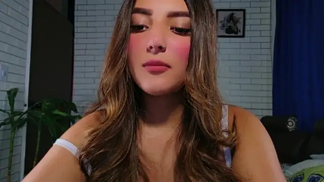 Snapshot of Afrodita_Shalom chatting on November 9, 3:27 am Afrodita Shalom online show from November 9, 3:27 am