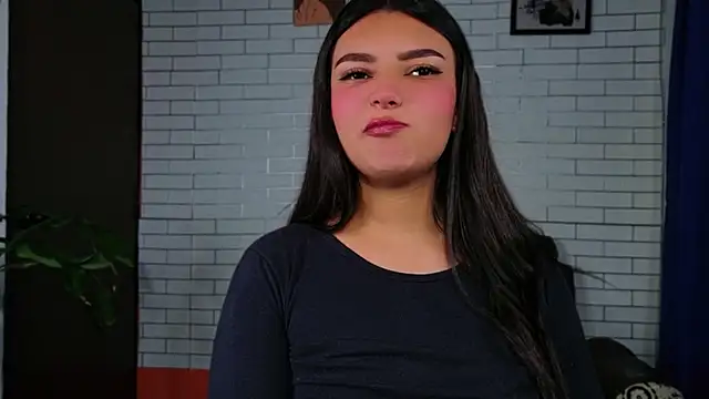 Snapshot of Afrodita_Shalom chatting on December 3, 10:02 am Afrodita Shalom online show from December 3, 10:02 am