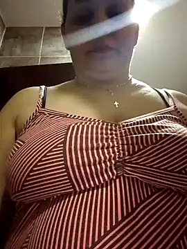 Snapshot of MirandaSoto chatting on January 28, 11:49 am MirandaSoto online show from January 28, 11:49 am