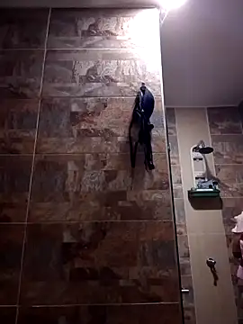 Snapshot of MirandaSoto chatting on February 5, 12:27 pm MirandaSoto online show from February 5, 12:27 pm