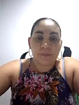 Snapshot of MirandaSoto chatting on March 11, 3:26 am MirandaSoto online show from March 11, 3:26 am