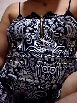 Snapshot of MirandaSoto chatting on March 14, 8:17 pm MirandaSoto online show from March 14, 8:17 pm