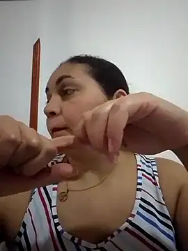 Snapshot of MirandaSoto chatting on March 18, 7:42 pm MirandaSoto online show from March 18, 7:42 pm