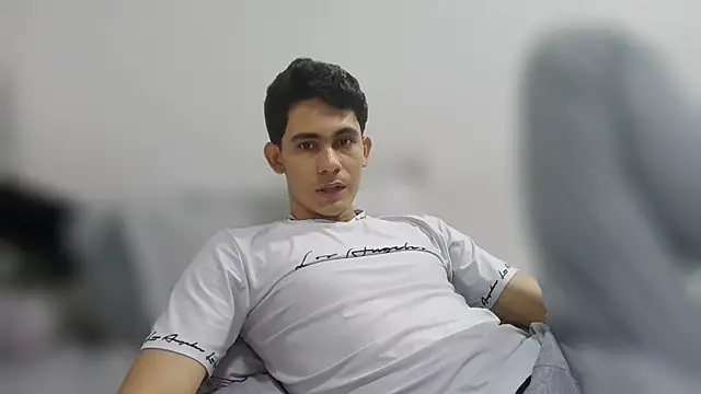 alexispaez457062 online show from May 26, 2:07 am