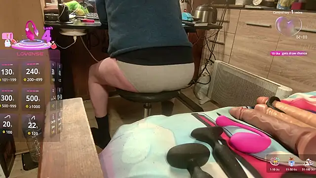 misteryman1956 online show from November 18, 6:51 am