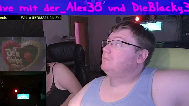 Snapshot of der_alex38 chatting on February 23, 8:22 pm der alex38 online show from February 23, 8:22 pm