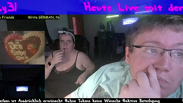 Snapshot of der_alex38 chatting on March 7, 7:38 pm der alex38 online show from March 7, 7:38 pm