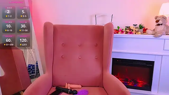 Snapshot of MirraBellanta chatting on March 9, 10:30 pm MirraBellanta online show from March 9, 10:30 pm