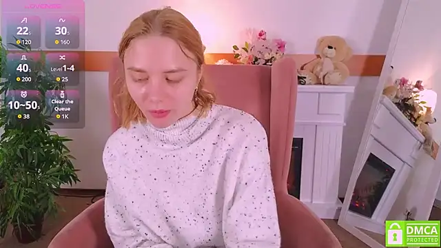 Snapshot of MirraBellanta chatting on December 1, 10:37 pm MirraBellanta online show from December 1, 10:37 pm