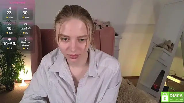Snapshot of MirraBellanta chatting on April 20, 12:24 am MirraBellanta online show from April 20, 12:24 am