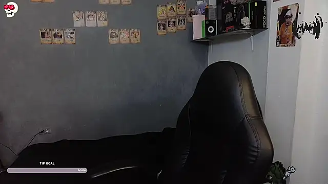 Snapshot of kairozz chatting on January 7, 3:44 pm kairozz online show from January 7, 3:44 pm