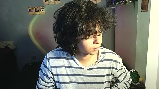 Snapshot of kairozz chatting on February 10, 12:50 pm kairozz online show from February 10, 12:50 pm