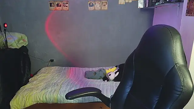 Snapshot of kairozz chatting on March 8, 12:00 am kairozz online show from March 8, 12:00 am