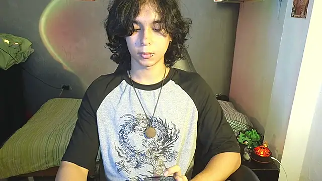 Snapshot of kairozz chatting on March 8, 7:20 pm kairozz online show from March 8, 7:20 pm